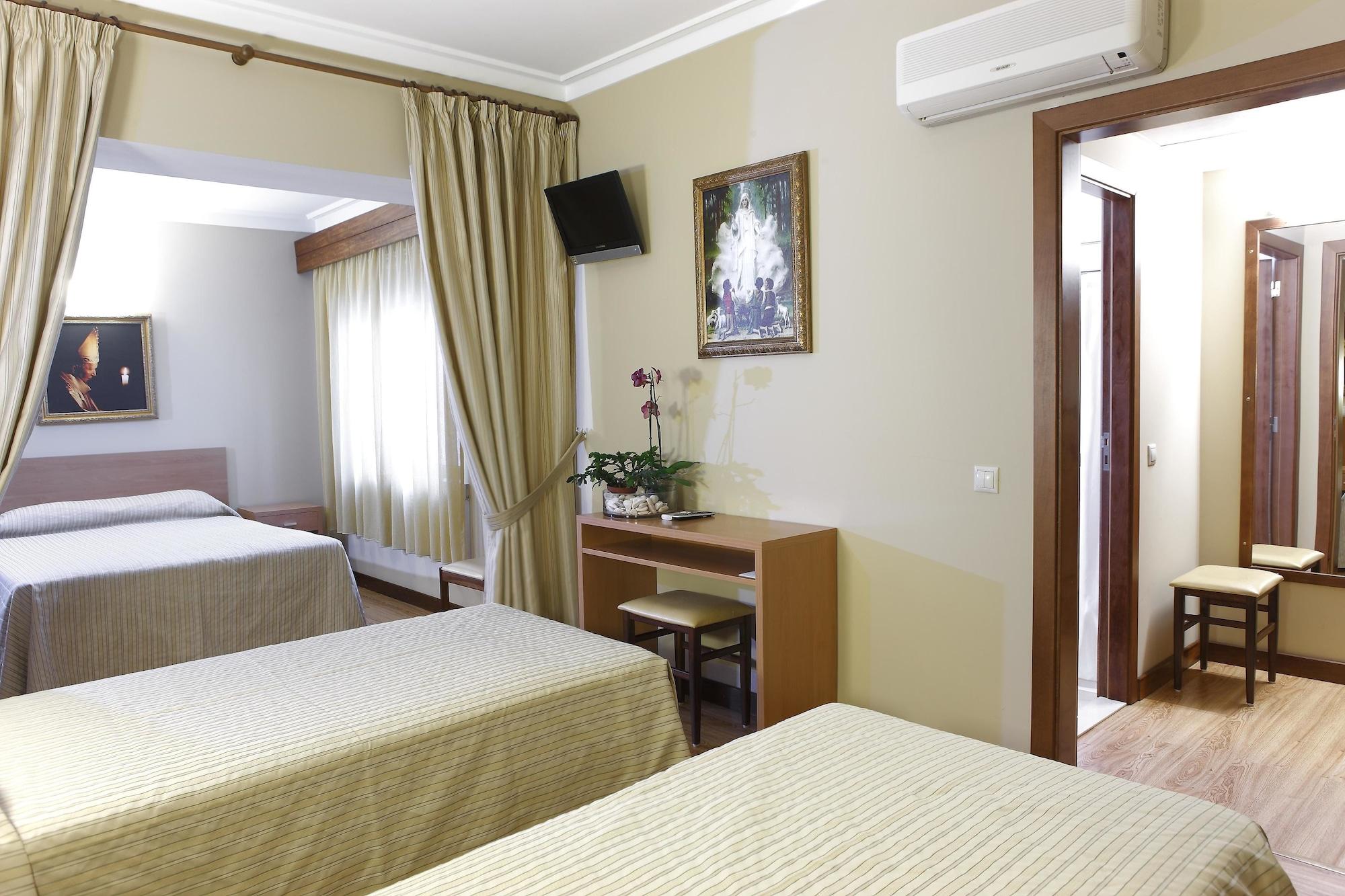 Domus Pacis Fatima Hotel Luaran gambar