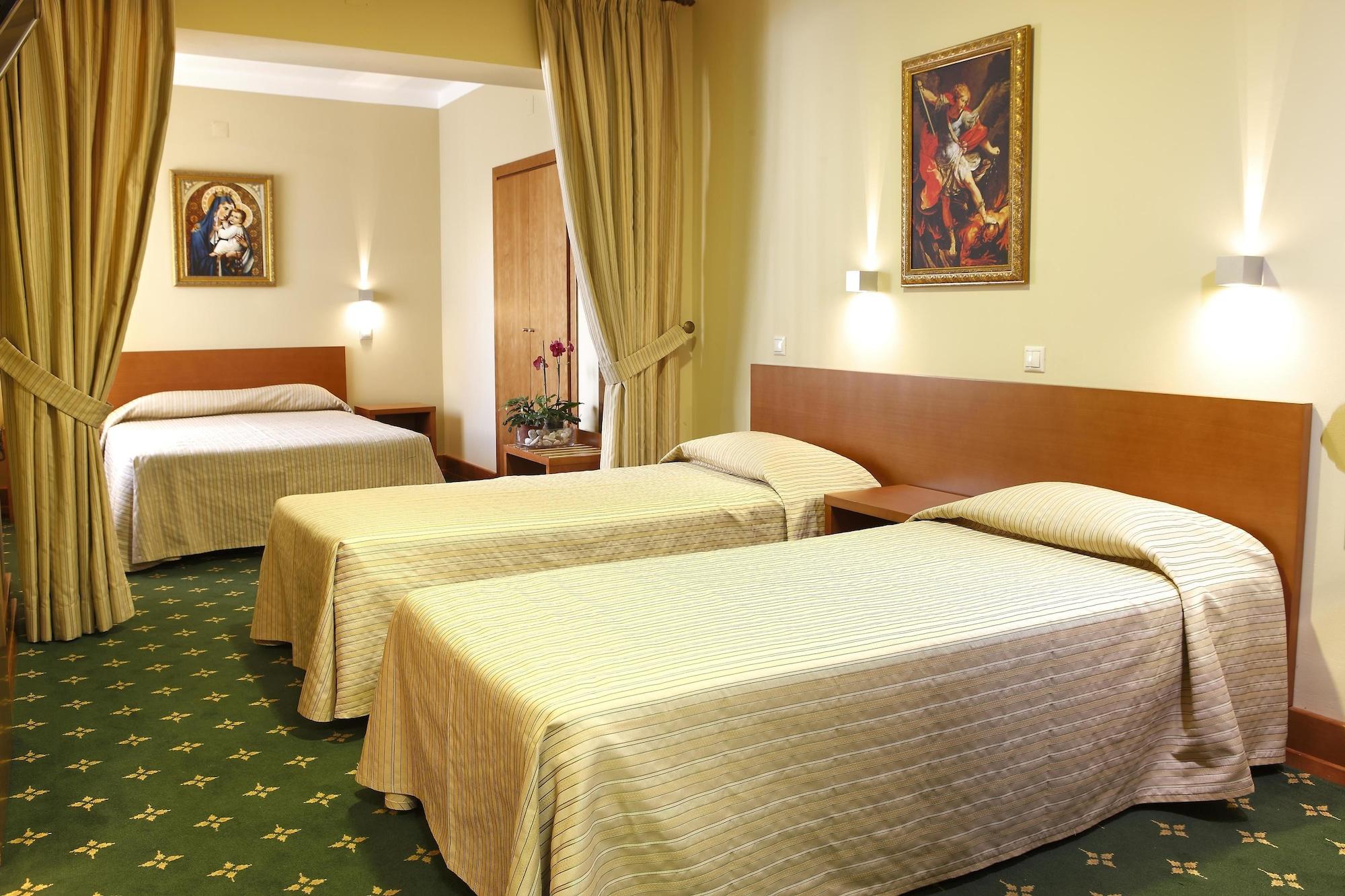 Domus Pacis Fatima Hotel Luaran gambar