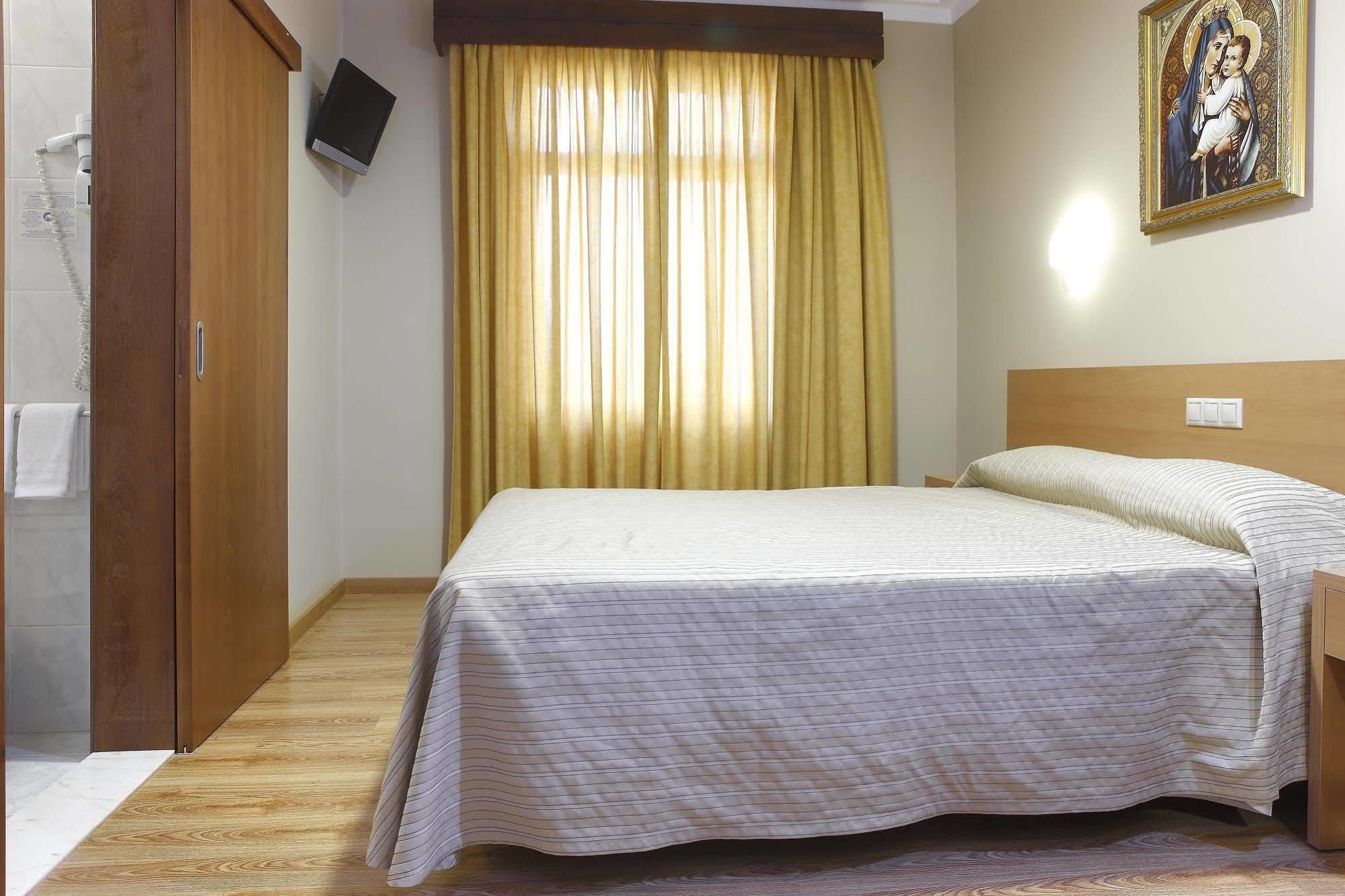 Domus Pacis Fatima Hotel Luaran gambar