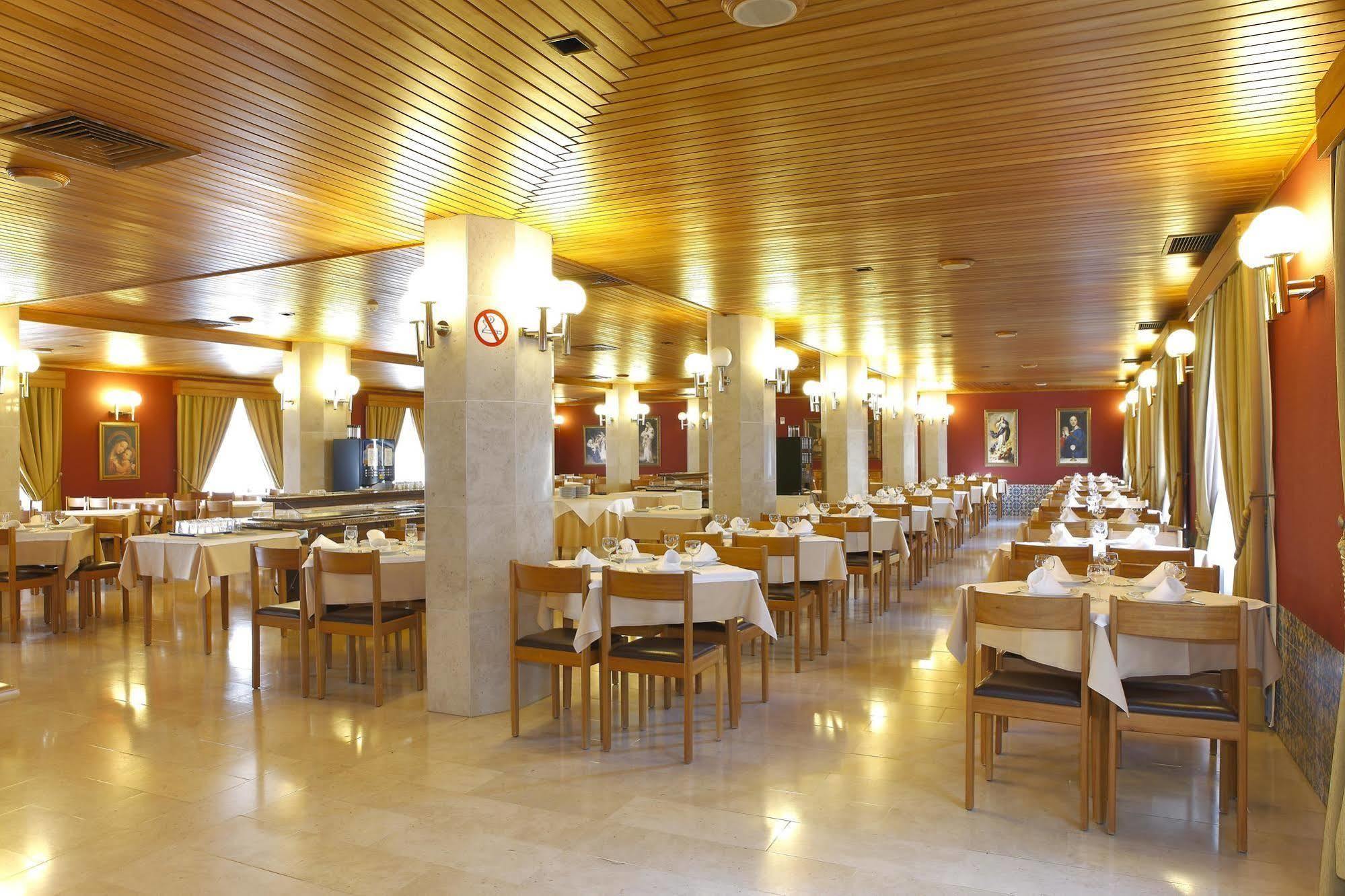 Domus Pacis Fatima Hotel Luaran gambar