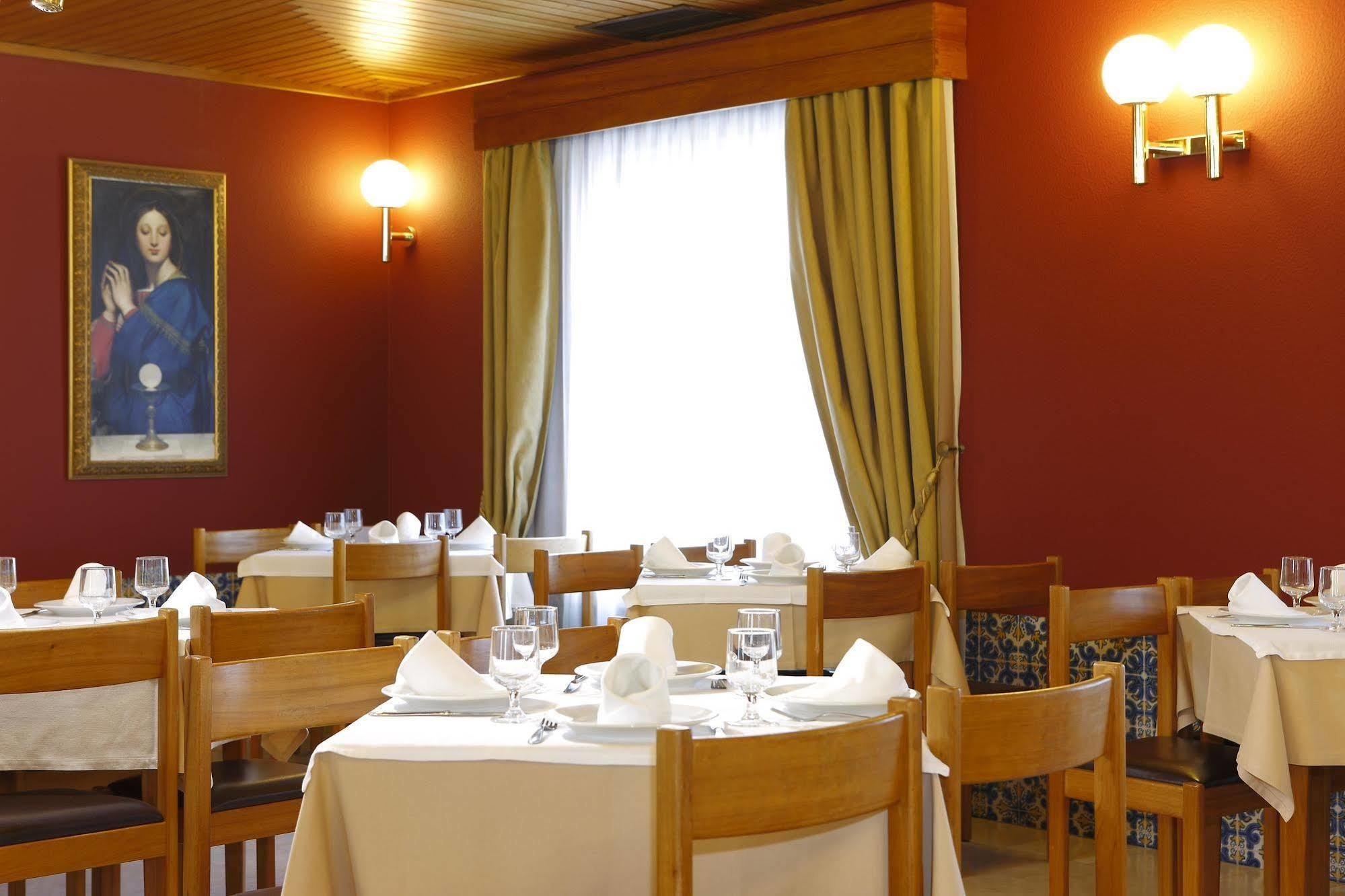 Domus Pacis Fatima Hotel Luaran gambar